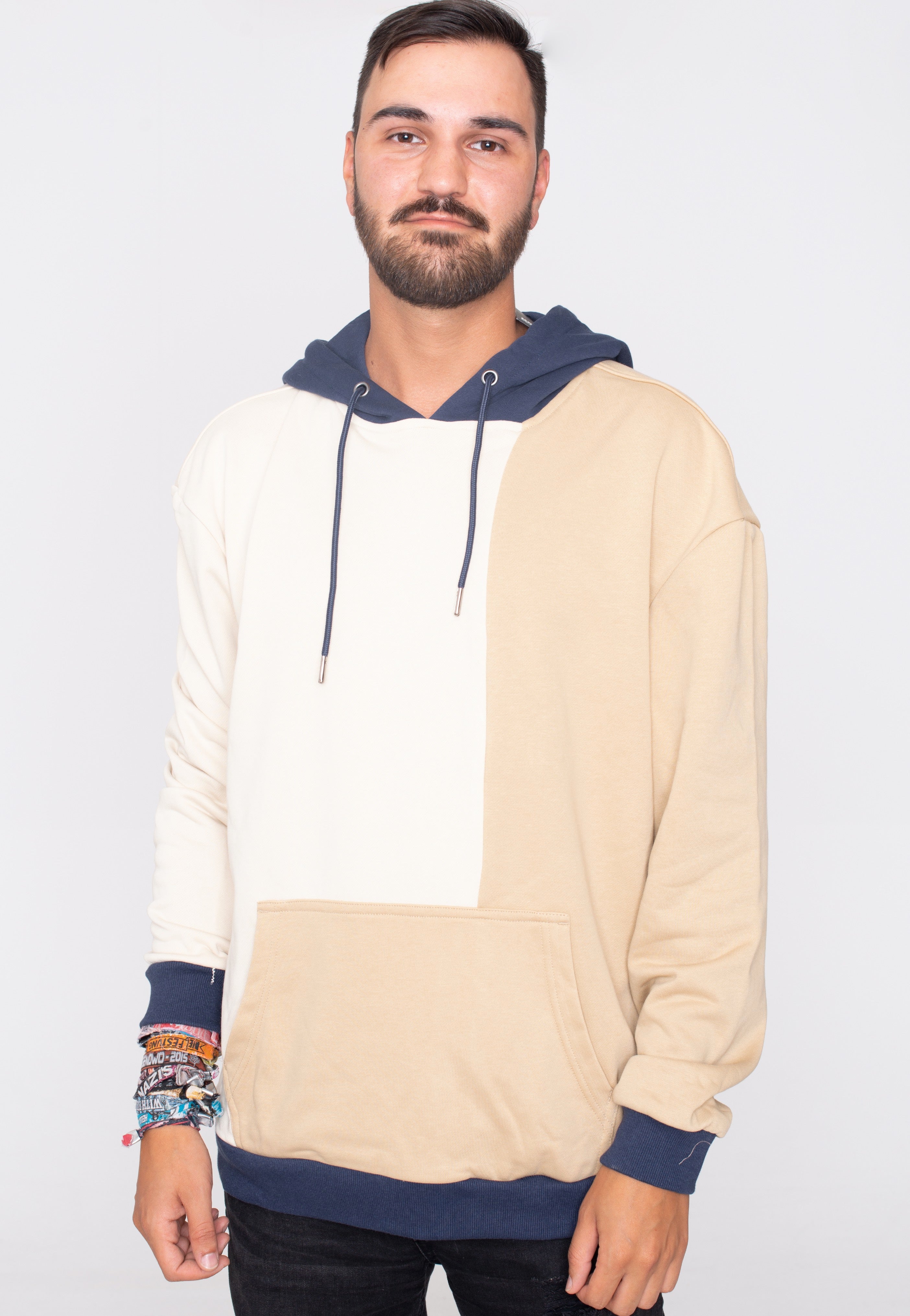 Urban Classics - Oversized Color Block Softseagrass/Unionbeige - Hoodie - beige - XL - 65% Cotton, 35% Polyester,Sweat