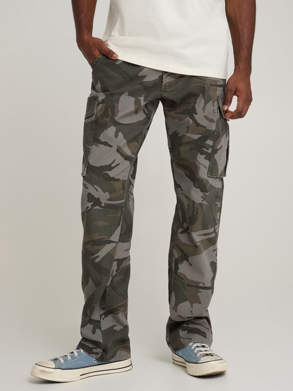 Wrangler Stranger Things Mike Lucas Trousers Camo Cargo Trousers camouflage - Image 2